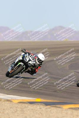 media/Oct-07-2023-CVMA (Sat) [[f84d08e330]]/Race 13 500 Supersport-350 Supersport/